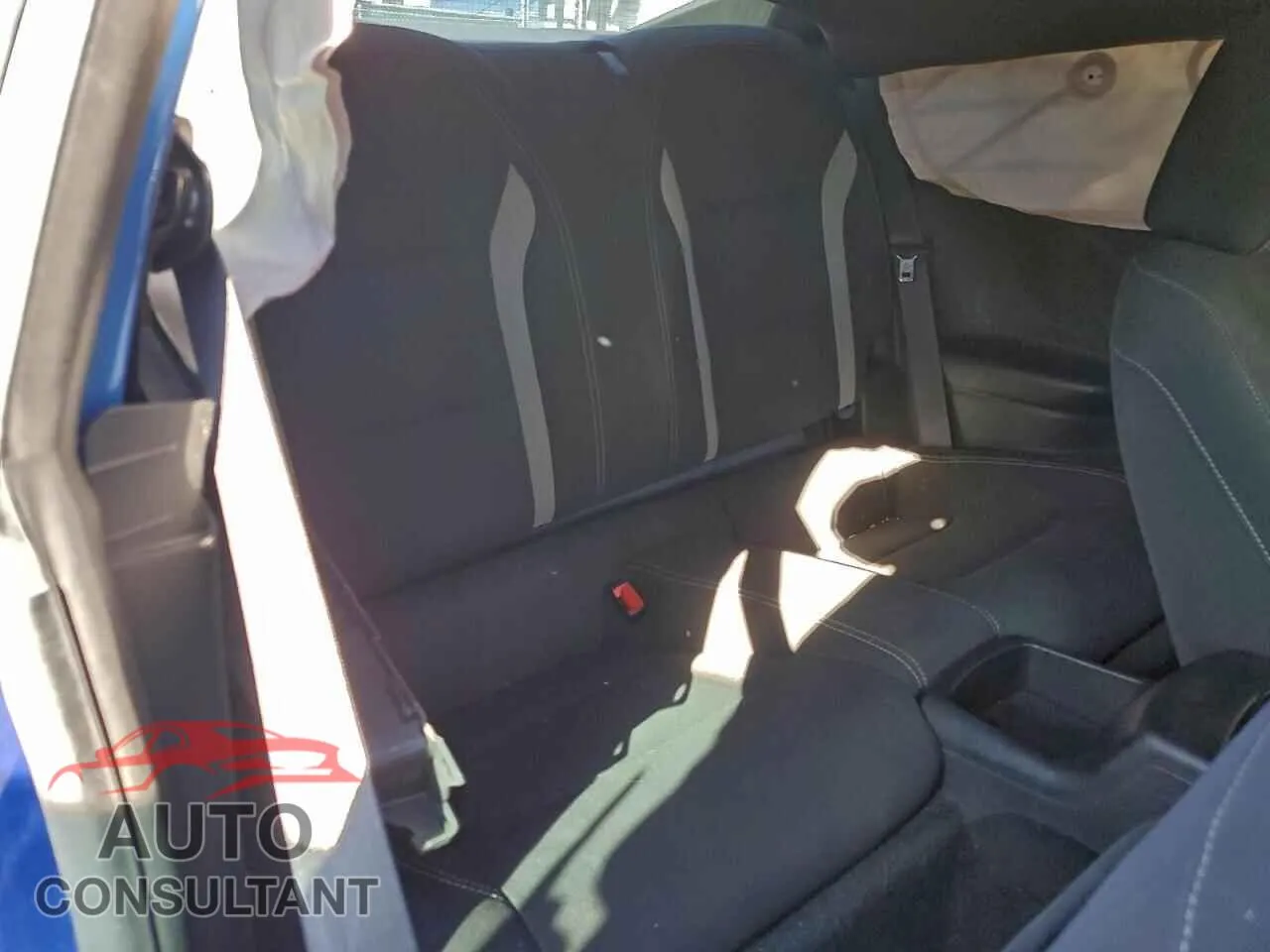2018 CHEVROLET CAMARO Damaged VIN 1G1FE1R70J0123101 – odometer reading