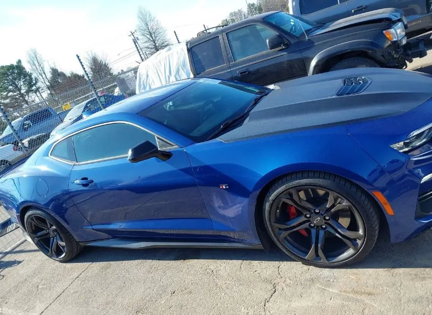 2021 CHEVROLET Camaro VIN 1G1FE1R71M0100379