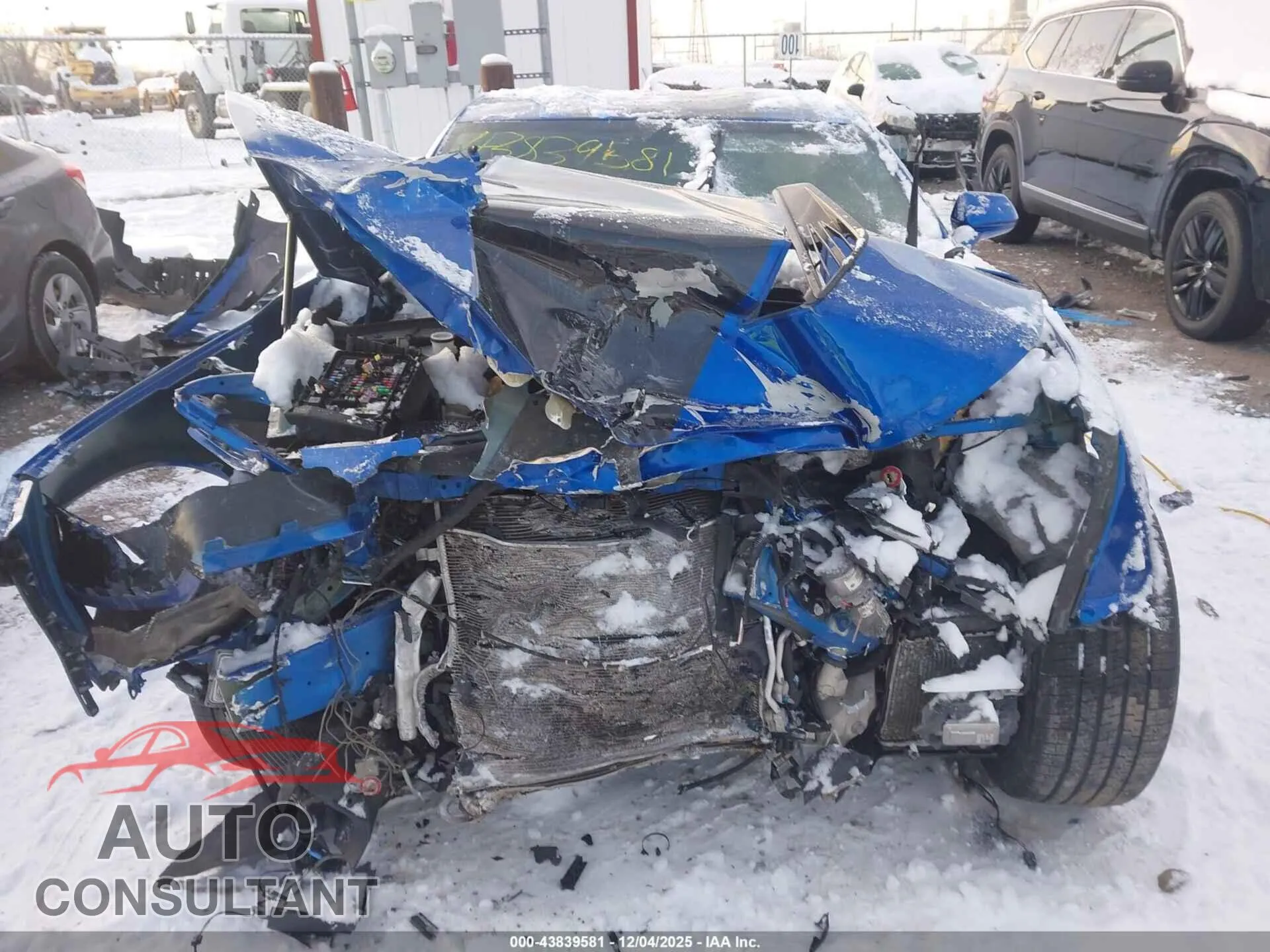 2018 CHEVROLET CAMARO Damaged VIN 1G1FF1R78J0141990 – engine bay
