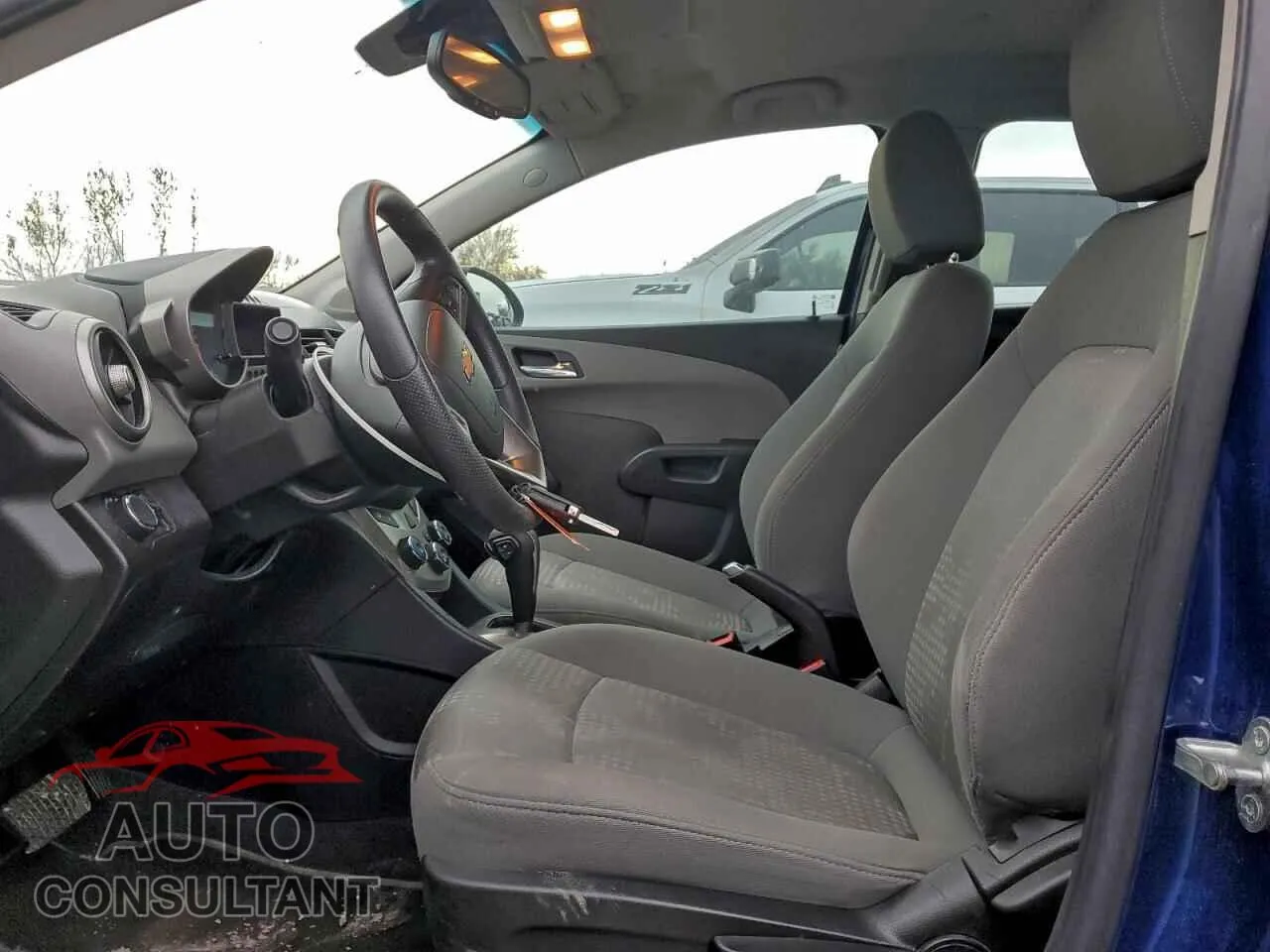 2014 CHEVROLET SONIC Damaged VIN 1G1JA6SH6E4207654 – exterior detail