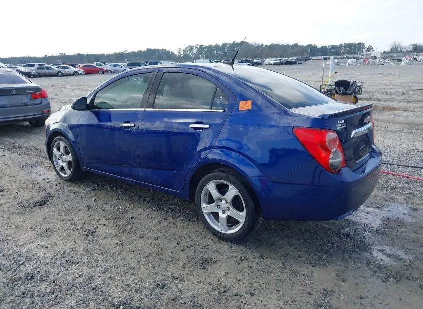 2013 CHEVROLET Sonic Used VIN 1G1JE5SH2D4236517 – dashboard