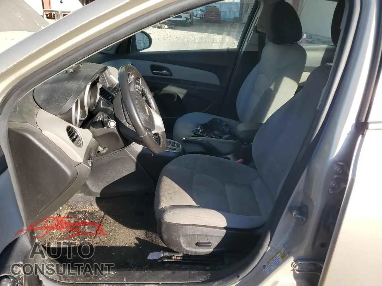 2014 CHEVROLET CRUZE Damaged VIN 1G1PC5SB2E7471950 – exterior detail