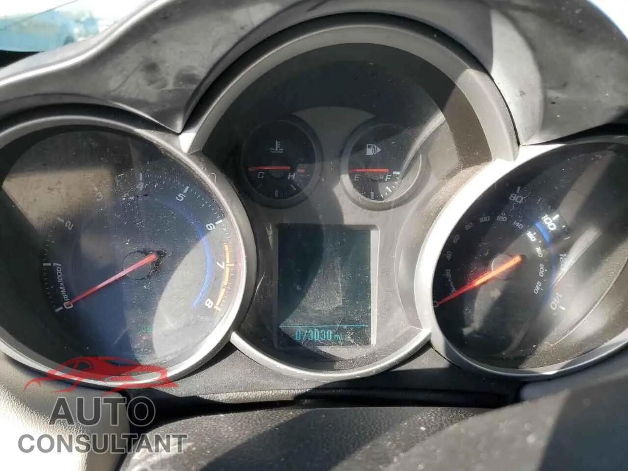 2014 CHEVROLET CRUZE Damaged VIN 1G1PC5SB2E7471950 – trunk area