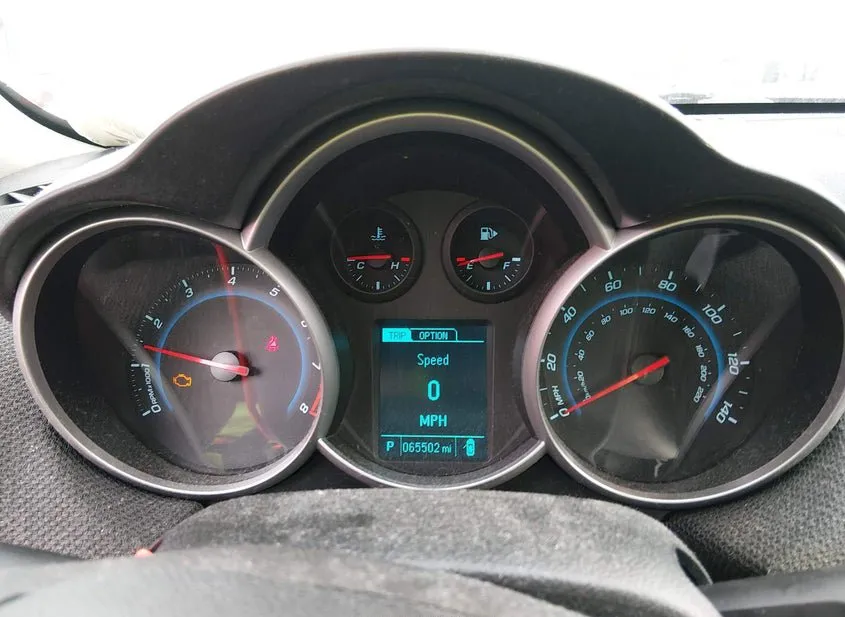 2014 CHEVROLET Cruze Used VIN 1G1PC5SB4E7198056 – side profile