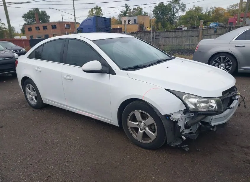 2016 CHEVROLET Cruze Limited Used VIN 1G1PE5SB1G7206157 – dashboard