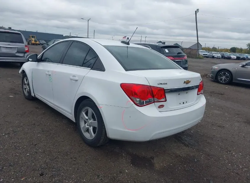 2016 CHEVROLET Cruze Limited Used VIN 1G1PE5SB1G7206157 – undercarriage