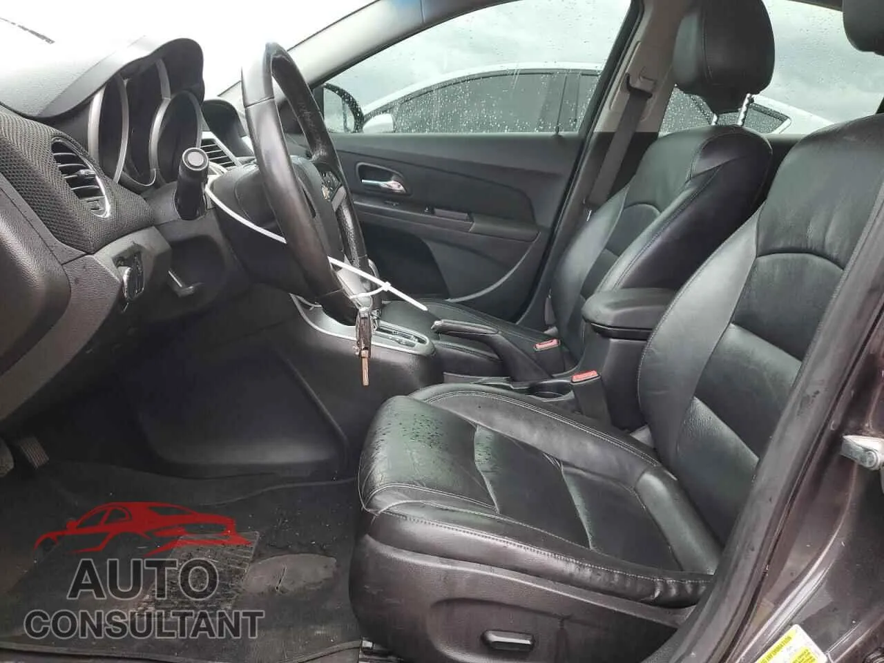 2015 CHEVROLET CRUZE Damaged VIN 1G1PE5SB2F7156285 – exterior detail