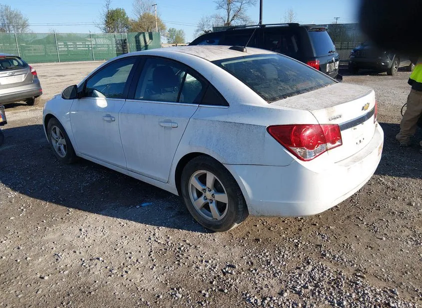 2016 CHEVROLET Cruze Limited Used VIN 1G1PE5SB3G7230315 – odometer reading