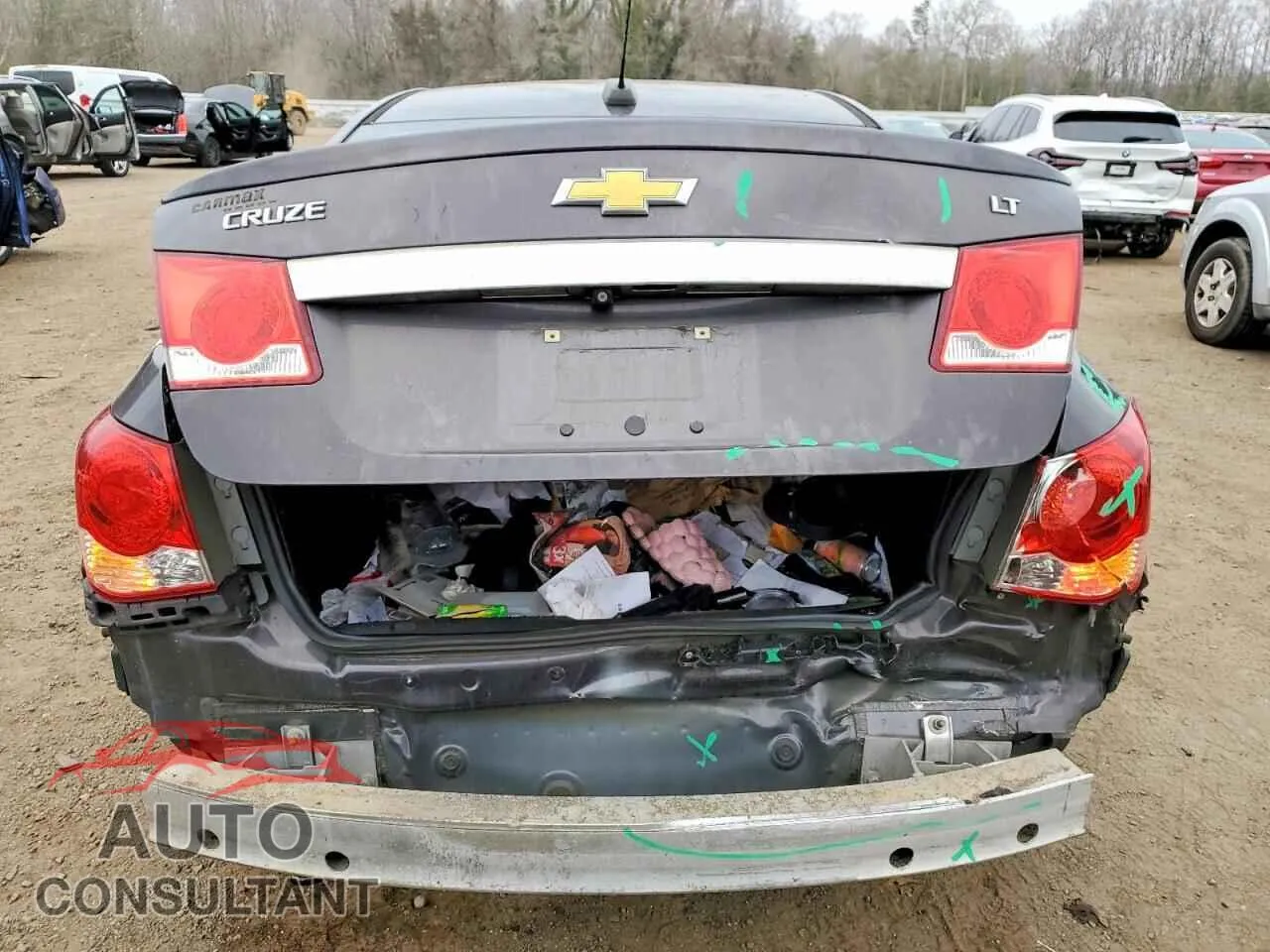 2015 CHEVROLET CRUZE Damaged VIN 1G1PE5SB4F7168597 – engine bay 2015 CHEVROLET CRUZE Damaged VIN 1G1PE5SB4F7168597 – engine bay