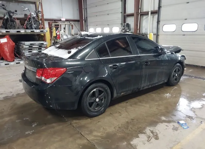 2016 CHEVROLET Cruze Limited Used VIN 1G1PE5SB4G7174952 – undercarriage