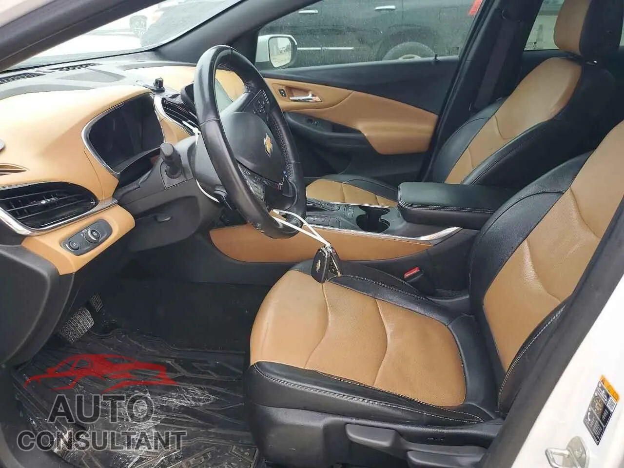 2017 CHEVROLET VOLT Damaged VIN 1G1RB6S59HU111138 – exterior detail
