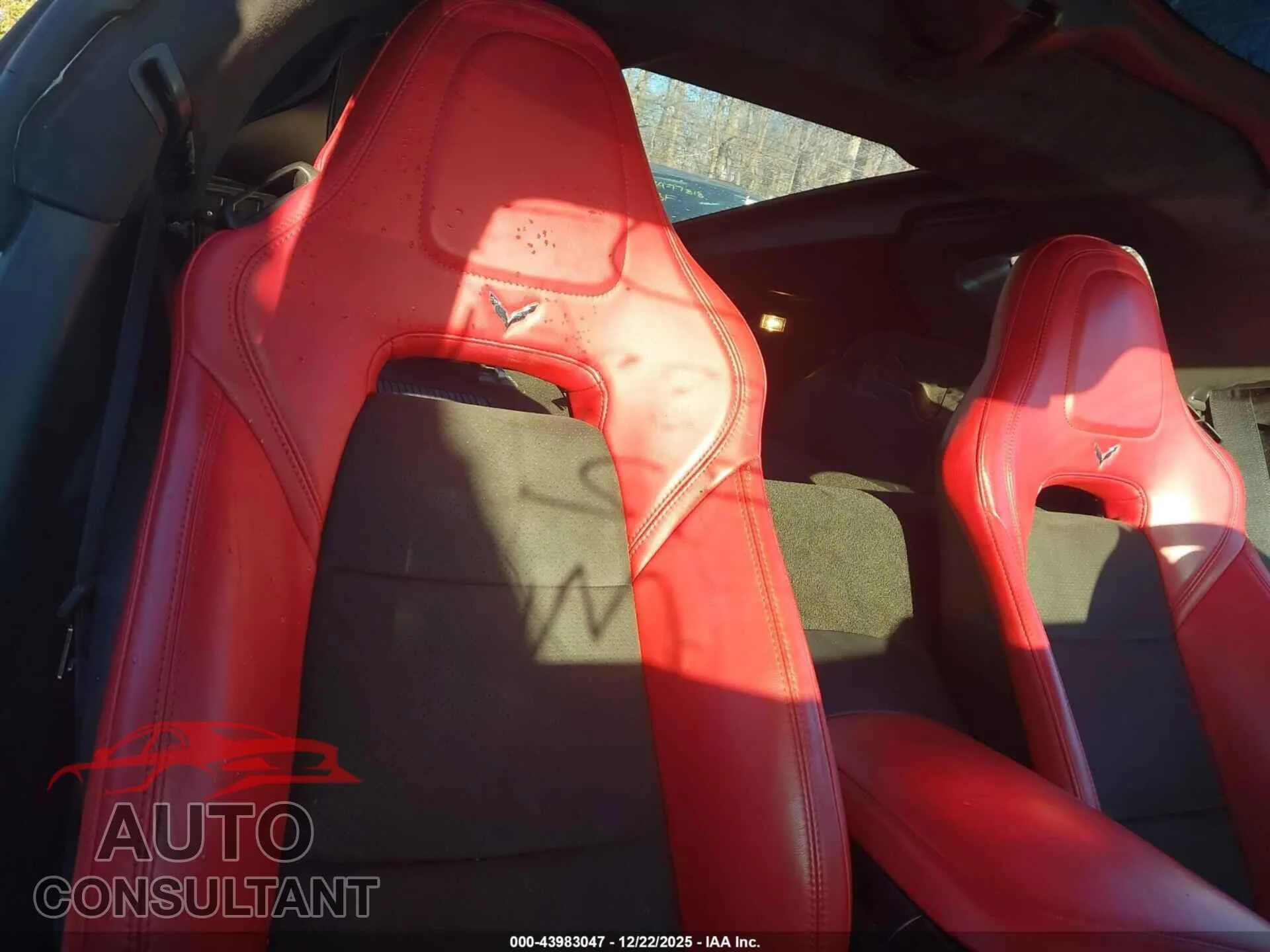 2019 CHEVROLET CORVETTE Damaged VIN 1G1YF2D79K5102691 – undercarriage