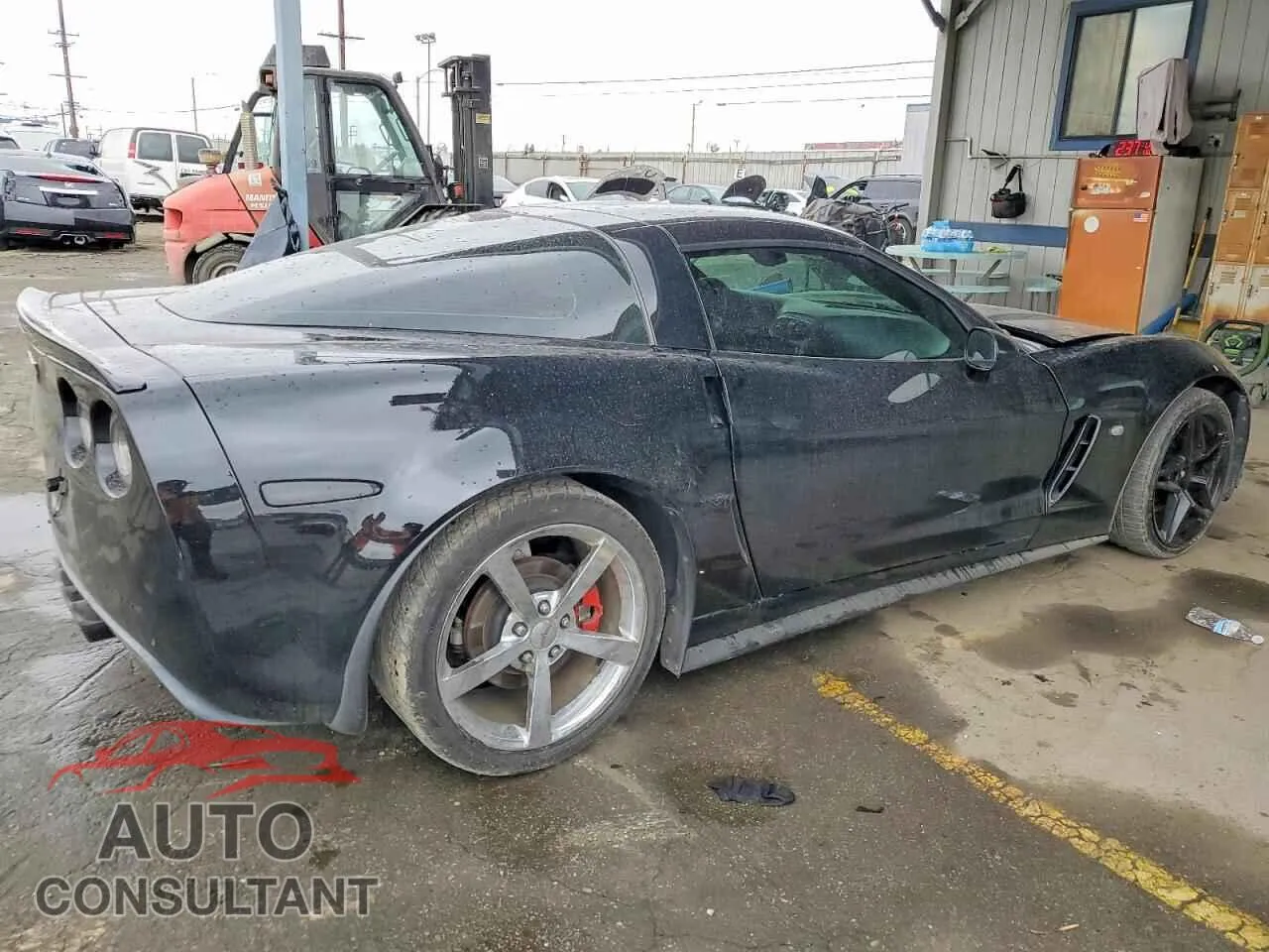 2010 CHEVROLET CORVETTE Damaged VIN 1G1YG2DW6A5107754 – side profile