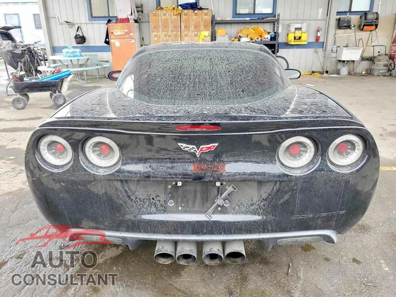 2010 CHEVROLET CORVETTE Damaged VIN 1G1YG2DW6A5107754 – engine bay