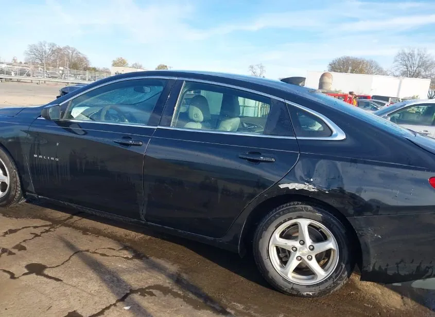 2017 CHEVROLET Malibu Used VIN 1G1ZB5ST5HF118438 – side profile
