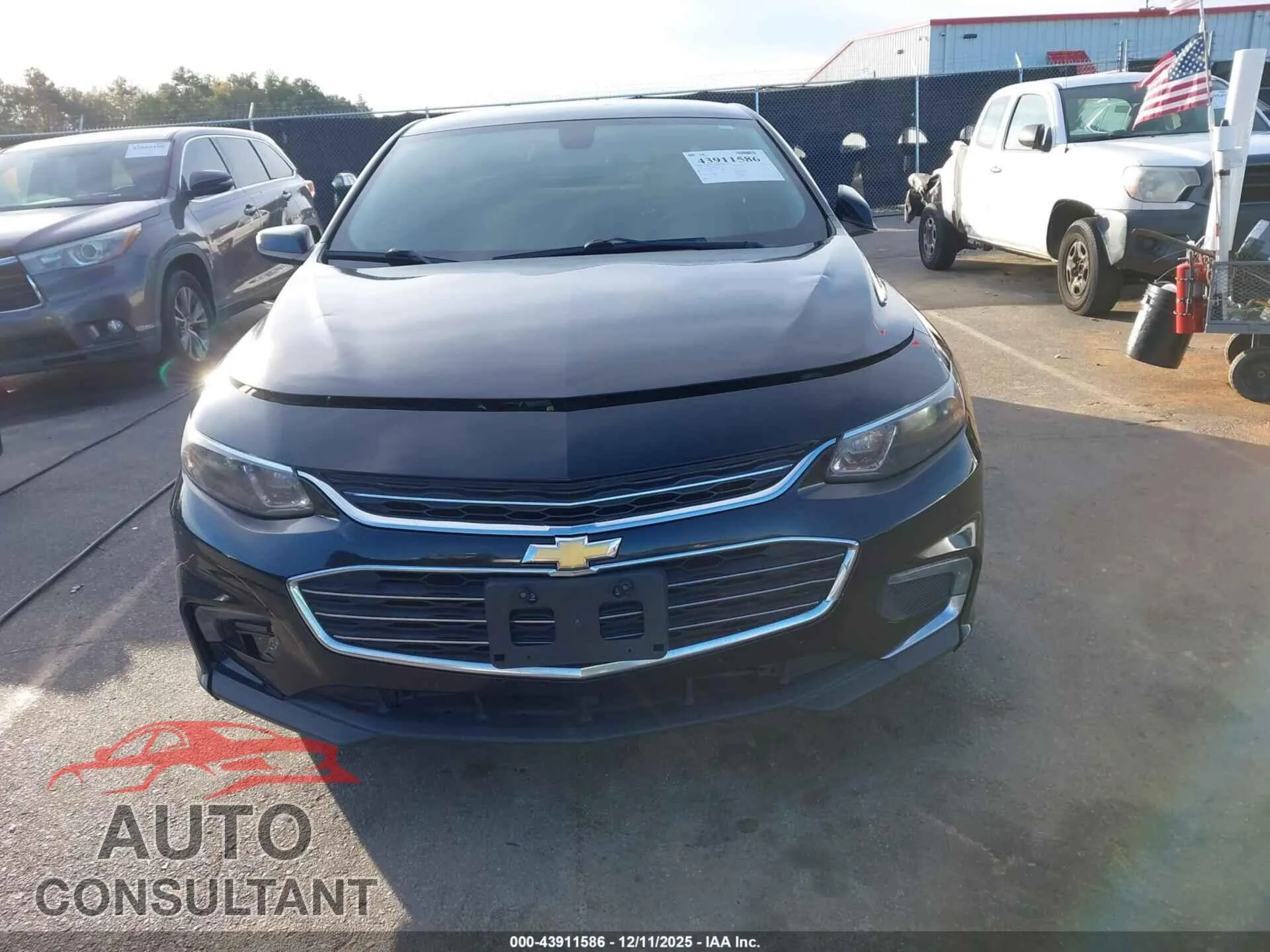 2018 CHEVROLET MALIBU Damaged VIN 1G1ZD5ST6JF168152 – photo 12