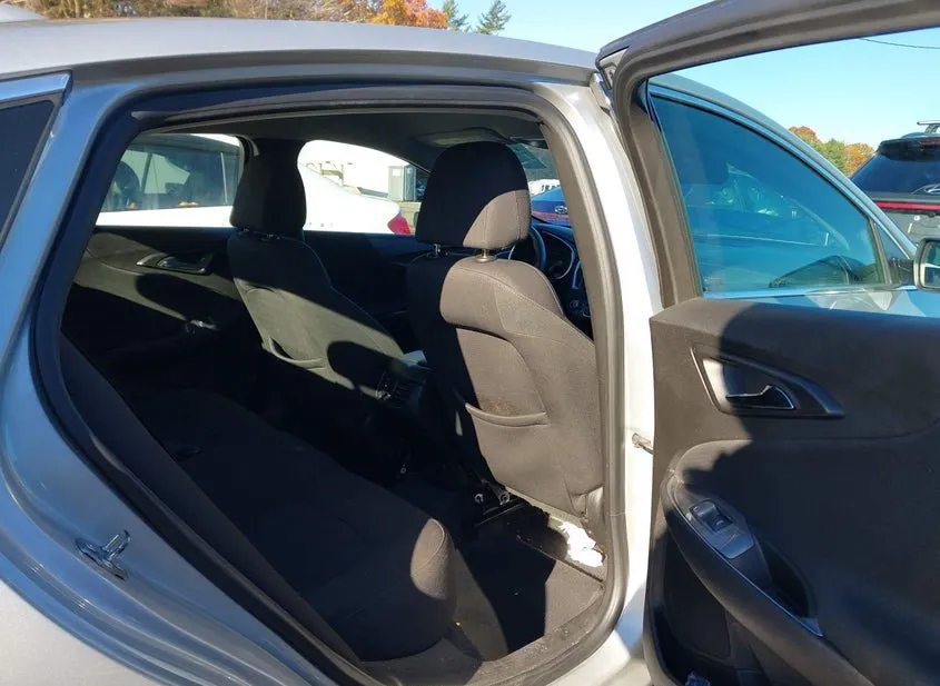 2019 CHEVROLET Malibu Used VIN 1G1ZD5ST7KF163284 – dashboard