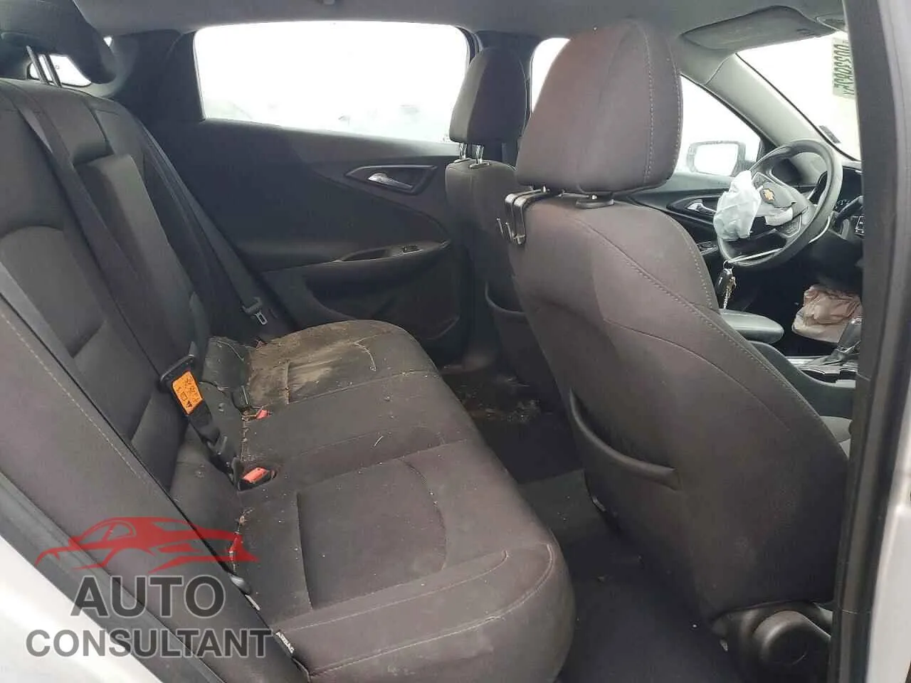 2019 CHEVROLET MALIBU Damaged VIN 1G1ZD5ST8KF167604 – odometer reading