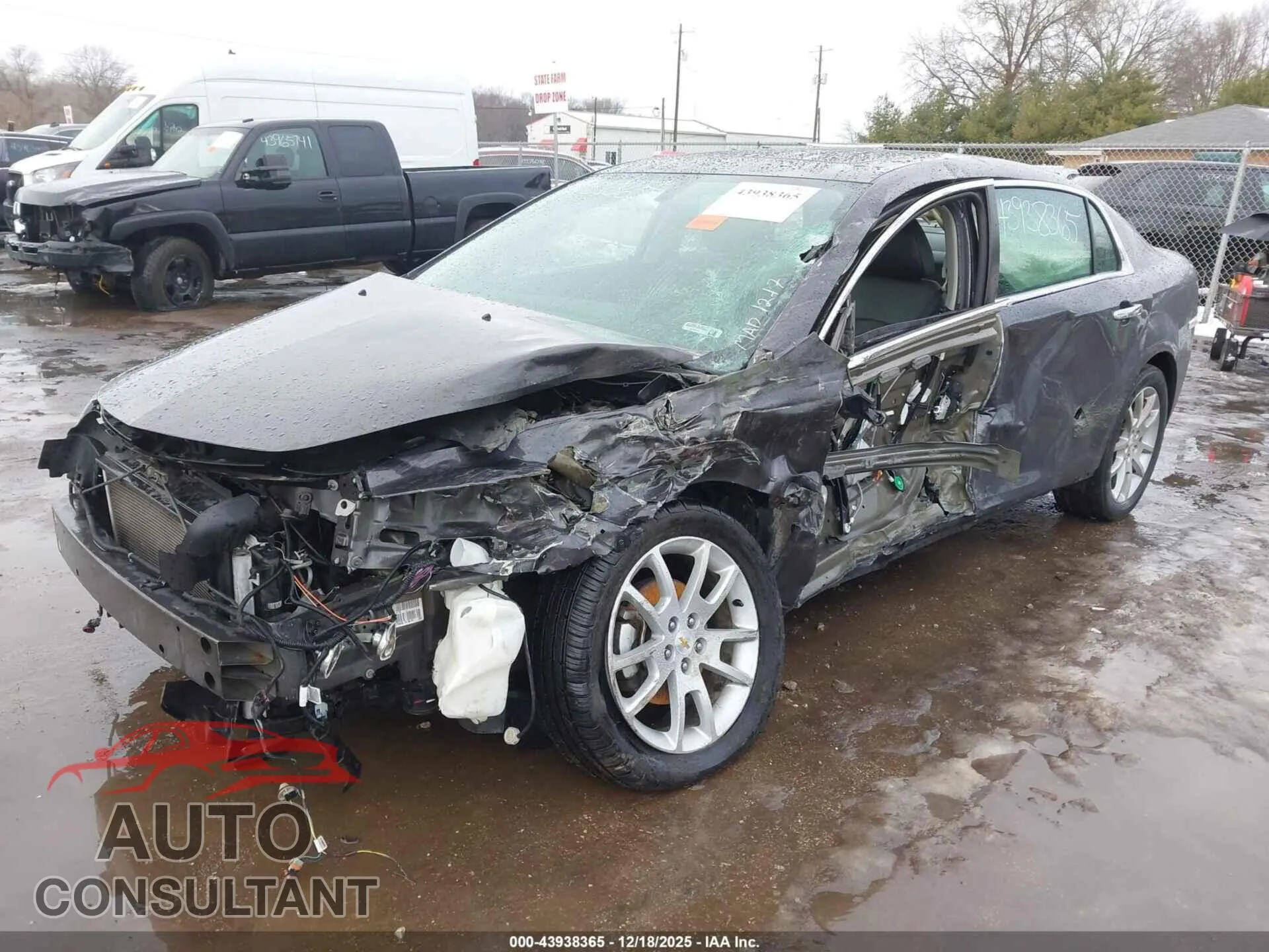 2010 CHEVROLET MALIBU Damaged VIN 1G1ZE5E73AF319654 – engine bay