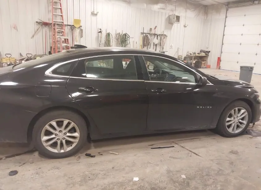 2016 CHEVROLET Malibu Used VIN 1G1ZE5ST6GF273683 – photo 15