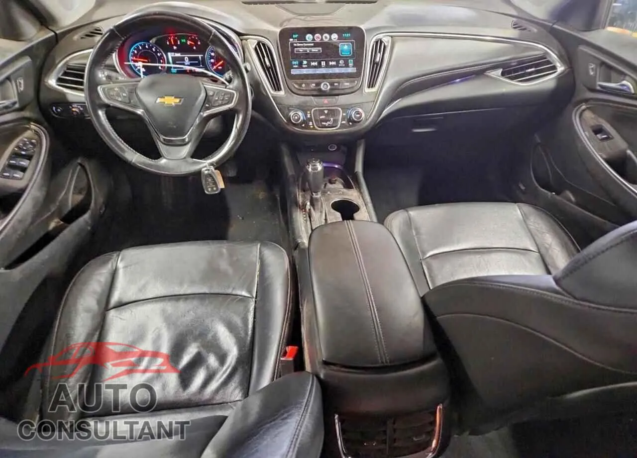 2017 CHEVROLET MALIBU Damaged VIN 1G1ZE5ST9HF292410 – undercarriage