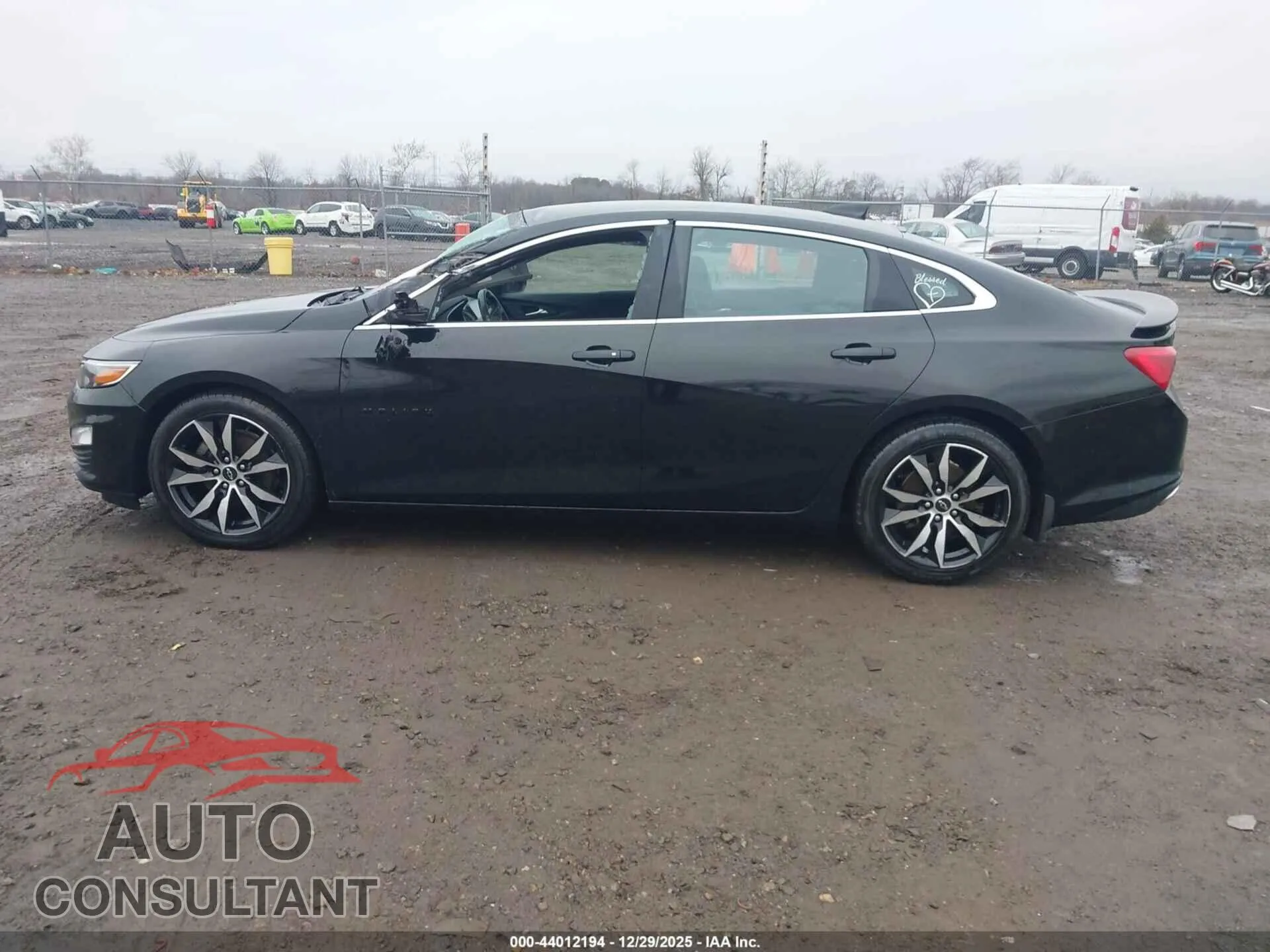 2020 CHEVROLET MALIBU Damaged VIN 1G1ZG5ST8LF143313 – photo 13 2020 CHEVROLET MALIBU Damaged VIN 1G1ZG5ST8LF143313 – photo 13