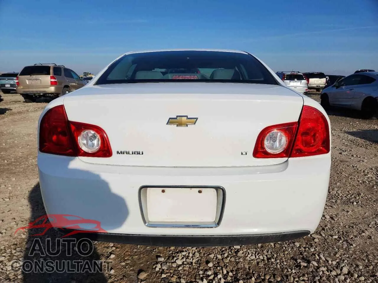 2009 CHEVROLET MALIBU Damaged VIN 1G1ZH57B19F115682 – engine bay 2009 CHEVROLET MALIBU Damaged VIN 1G1ZH57B19F115682 – engine bay