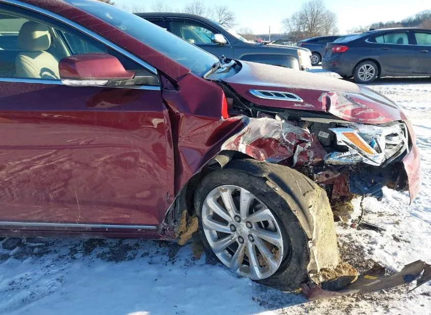 2016 BUICK LaCrosse Used VIN 1G4GB5G32GF101128 – rear exterior