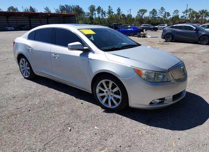 2010 BUICK LaCrosse Used VIN 1G4GE5EVXAF262796 – photo 18