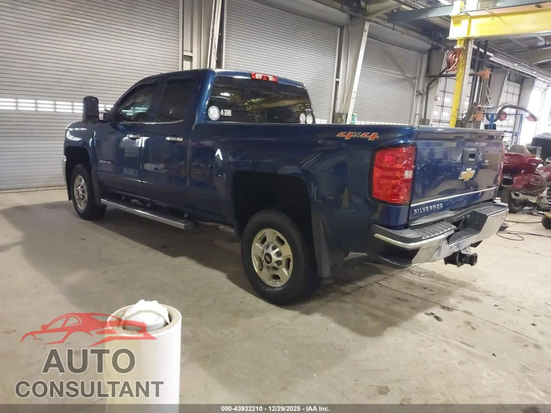 2015 CHEVROLET SILVERADO 2500HD Damaged VIN 1GC2KVEG1FZ558112 – side profile 2015 CHEVROLET SILVERADO 2500HD Damaged VIN 1GC2KVEG1FZ558112 – side profile