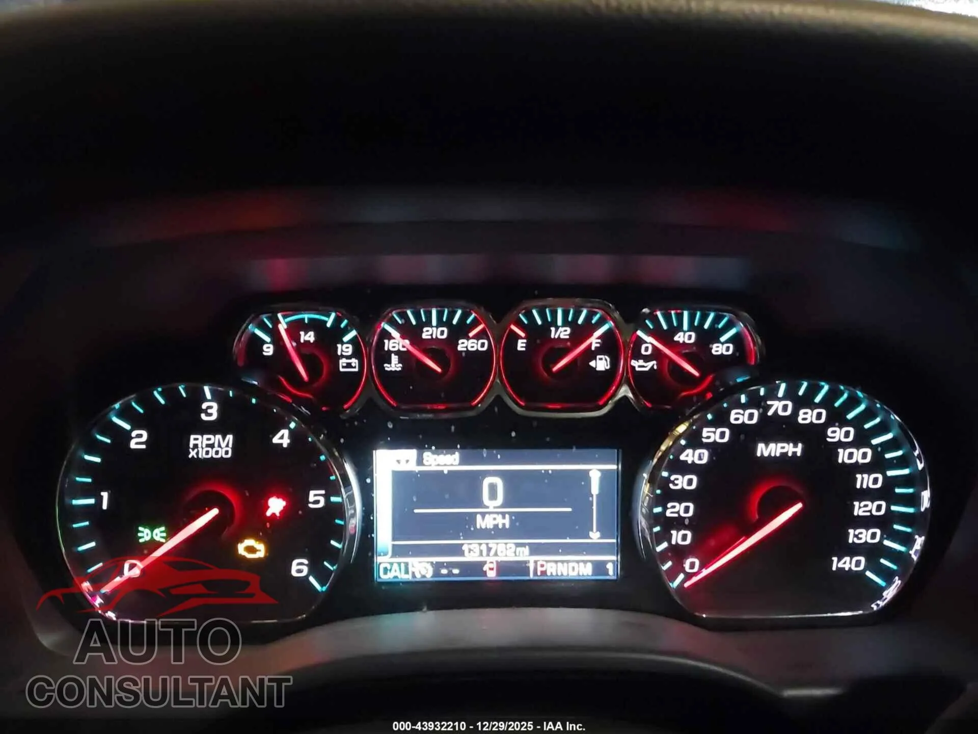 2015 CHEVROLET SILVERADO 2500HD Damaged VIN 1GC2KVEG1FZ558112 – exterior detail 2015 CHEVROLET SILVERADO 2500HD Damaged VIN 1GC2KVEG1FZ558112 – exterior detail