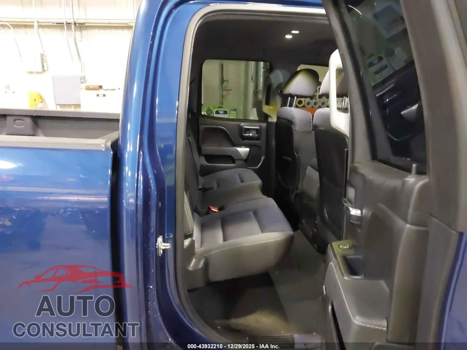 2015 CHEVROLET SILVERADO 2500HD Damaged VIN 1GC2KVEG1FZ558112 – undercarriage 2015 CHEVROLET SILVERADO 2500HD Damaged VIN 1GC2KVEG1FZ558112 – undercarriage