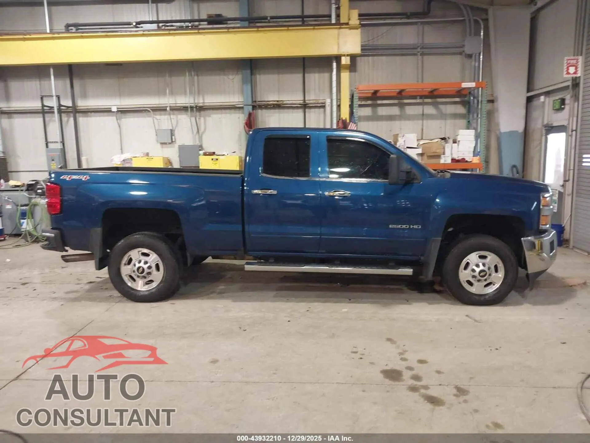 2015 CHEVROLET SILVERADO 2500HD Damaged VIN 1GC2KVEG1FZ558112 – photo 13 2015 CHEVROLET SILVERADO 2500HD Damaged VIN 1GC2KVEG1FZ558112 – photo 13