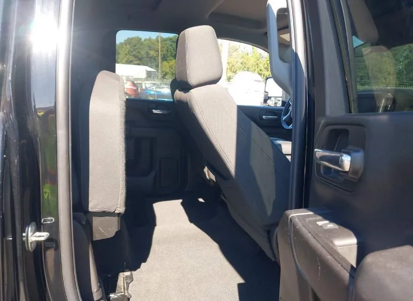 2022 CHEVROLET Silverado HD Used VIN 1GC5YME70NF222795 – rear exterior 2022 CHEVROLET Silverado HD Used VIN 1GC5YME70NF222795 – rear exterior