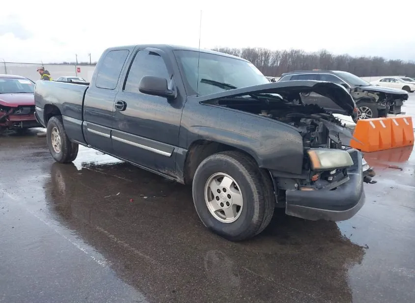 2003 CHEVROLET Silverado Used VIN 1GCEC19T73Z107823 – trunk area
