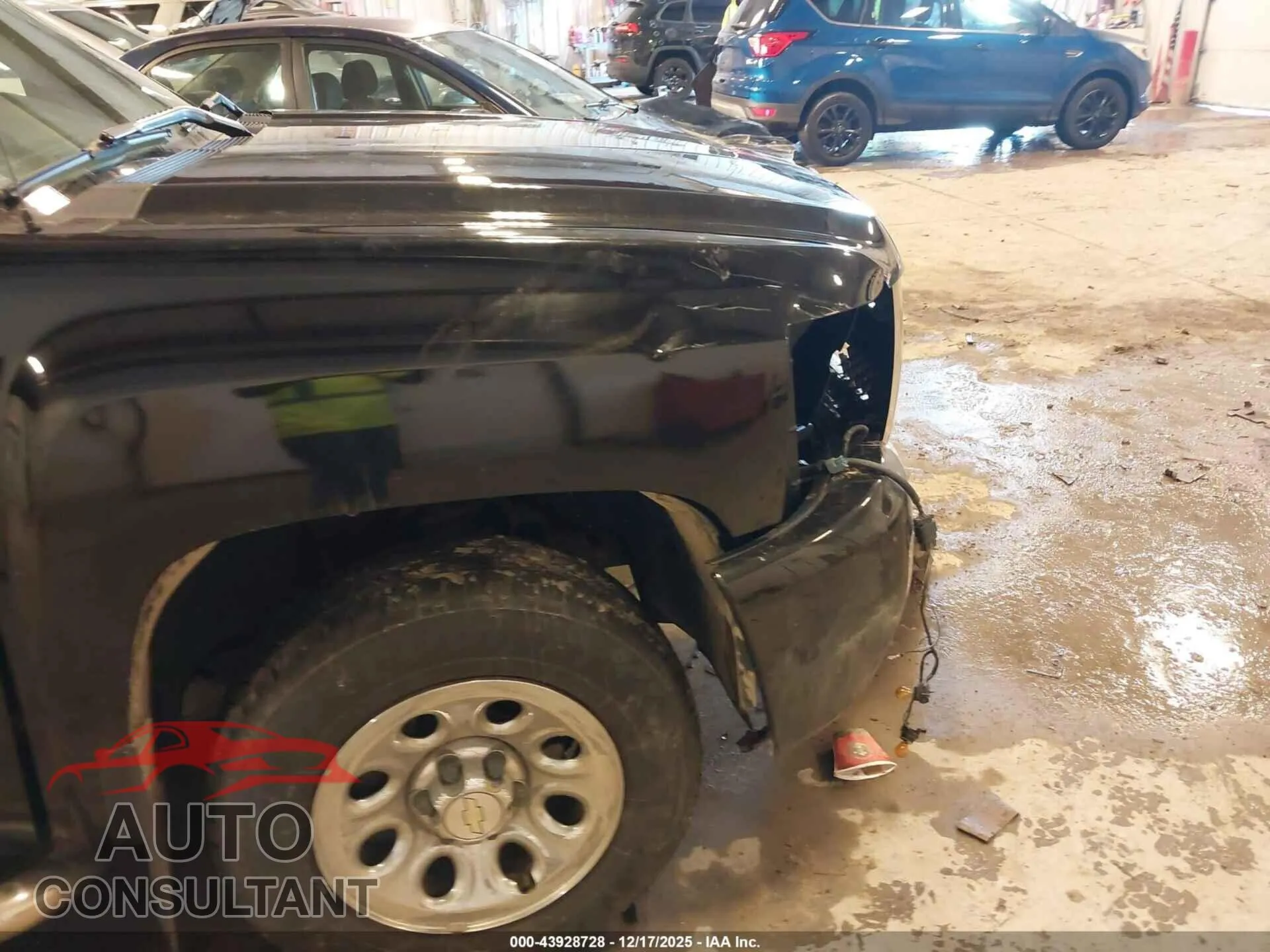 2009 CHEVROLET SILVERADO 1500 Damaged VIN 1GCEC19X89Z112069 – engine bay 2009 CHEVROLET SILVERADO 1500 Damaged VIN 1GCEC19X89Z112069 – engine bay