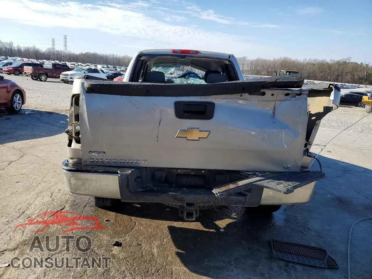 2009 CHEVROLET ALL Models Damaged VIN 1GCEK29019Z184274 – engine bay