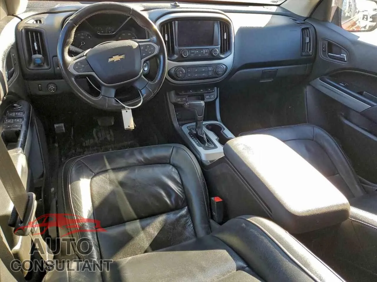 2016 CHEVROLET COLORADO Damaged VIN 1GCGSCE31G1123405 – undercarriage
