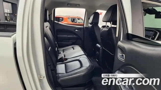 2020 Chevrolet Colorado 3.6 Extreme 4WD Sold VIN 1GCGT9EN111111111 – engine bay
