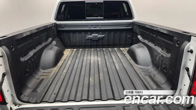 2020 Chevrolet Colorado 3.6 Extreme 4WD Sold VIN 1GCGT9EN111111111 – undercarriage