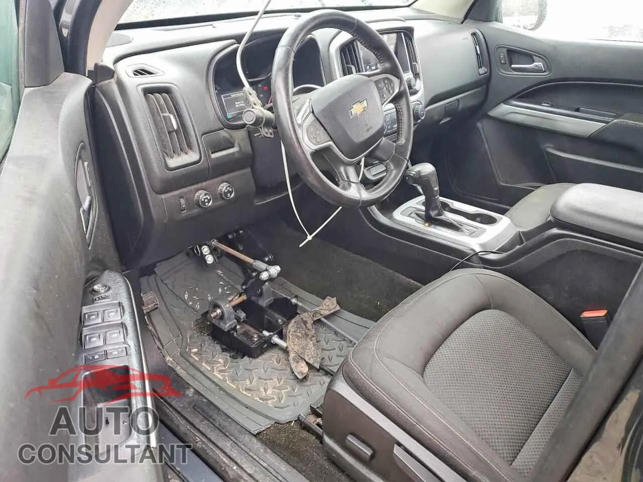 2016 CHEVROLET COLORADO Used VIN 1GCGTCE32G1392963 – undercarriage