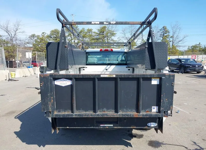 2016 CHEVROLET Silverado Used VIN 1GCNCNEHXGZ134402 – undercarriage