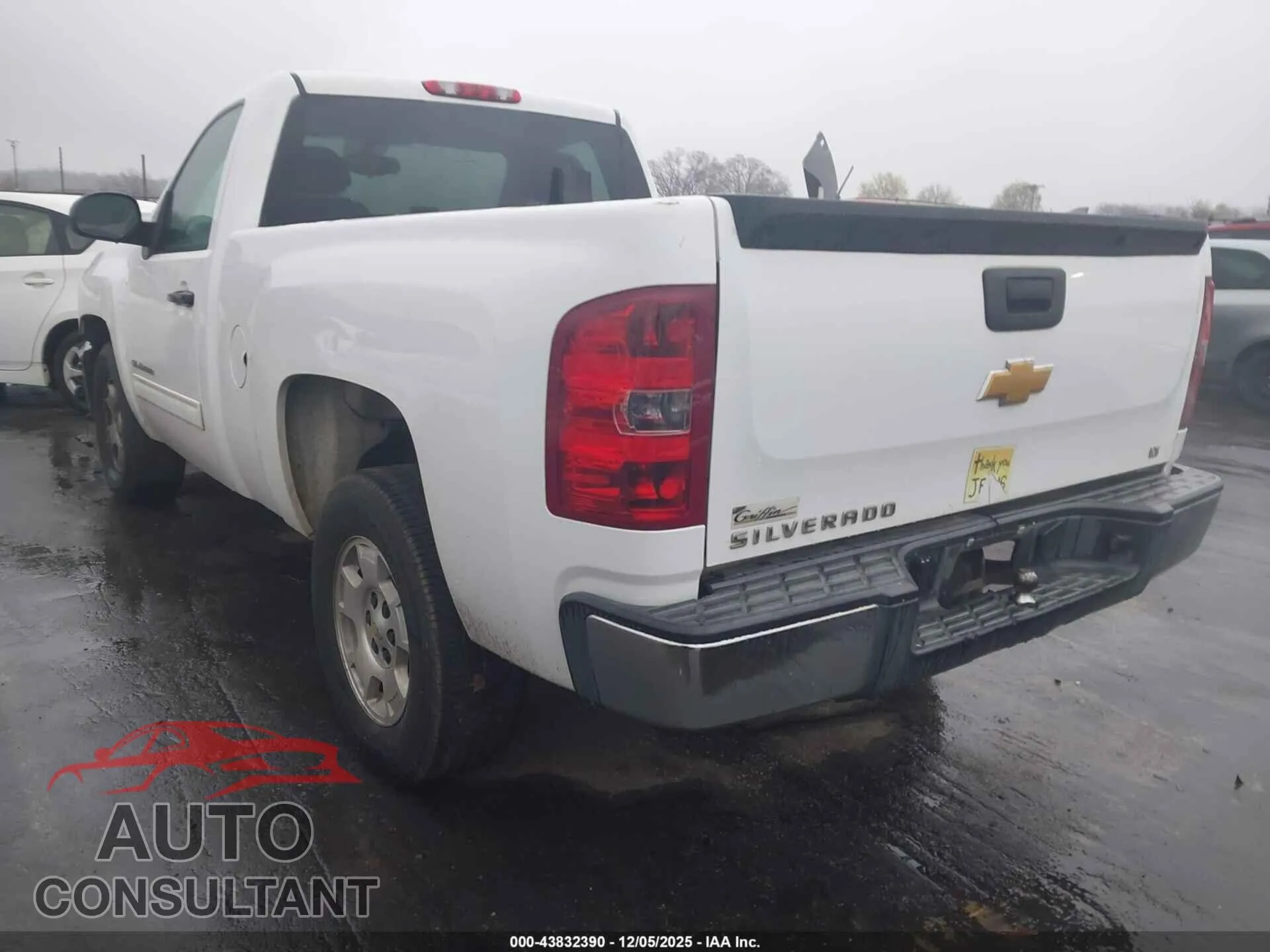 2013 CHEVROLET SILVERADO 1500 Damaged VIN 1GCNCSEA0DZ380064 – side profile