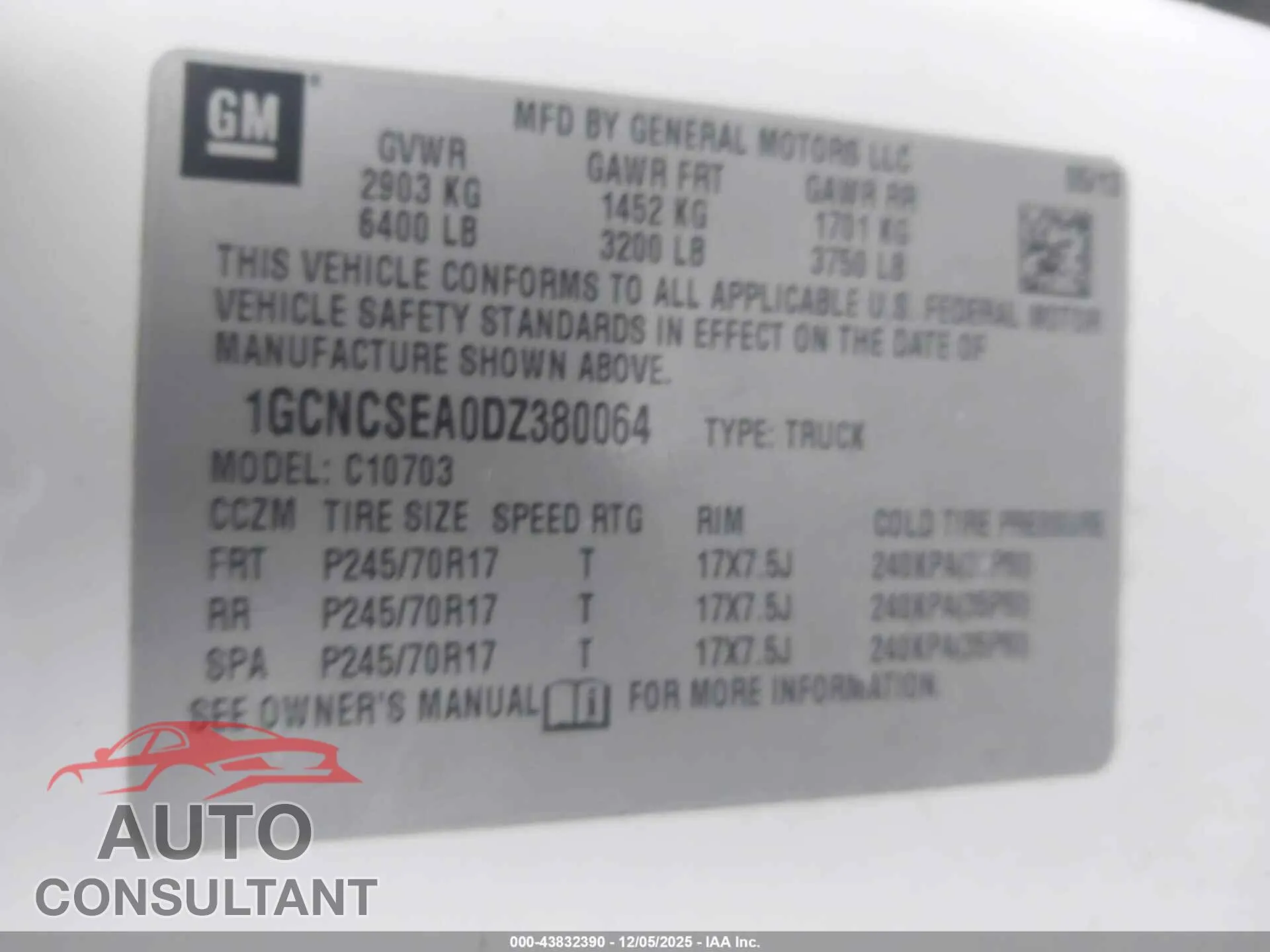2013 CHEVROLET SILVERADO 1500 Damaged VIN 1GCNCSEA0DZ380064 – trunk area