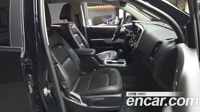 2021 Chevrolet Real New Colorado 3.6 Extreme-X 4WD Sold VIN 1GCPT9EN4M1176662 – trunk area