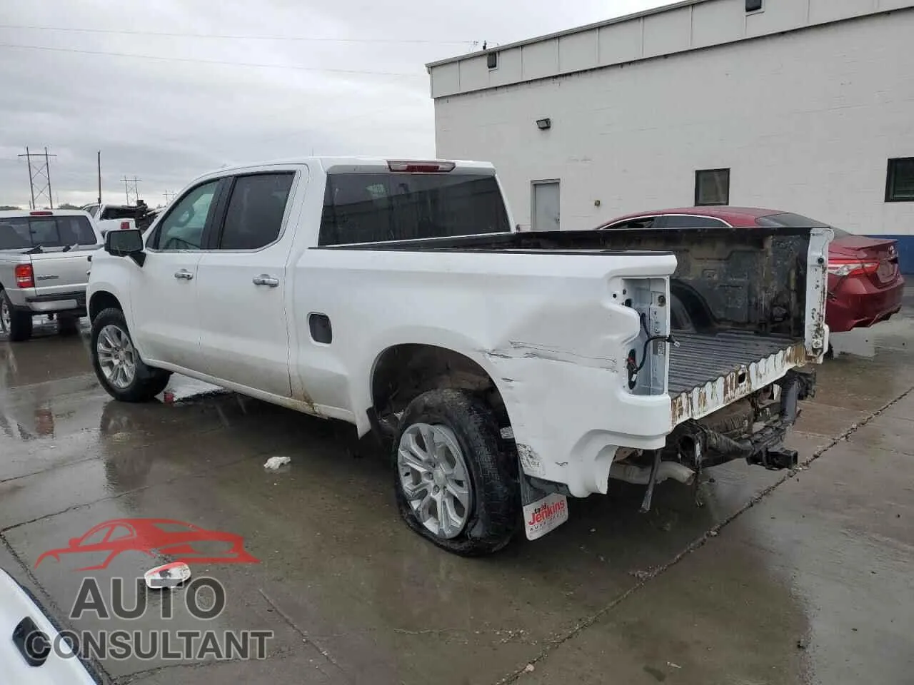 2025 CHEVROLET ALL Models Damaged VIN 1GCUKGE84SZ102869 – rear exterior