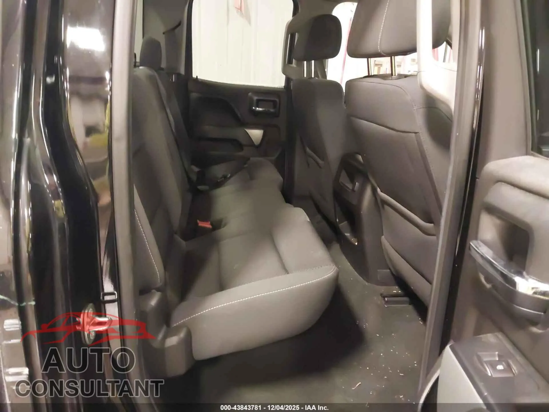 2016 CHEVROLET SILVERADO 1500 Damaged VIN 1GCVKREC0GZ409967 – undercarriage