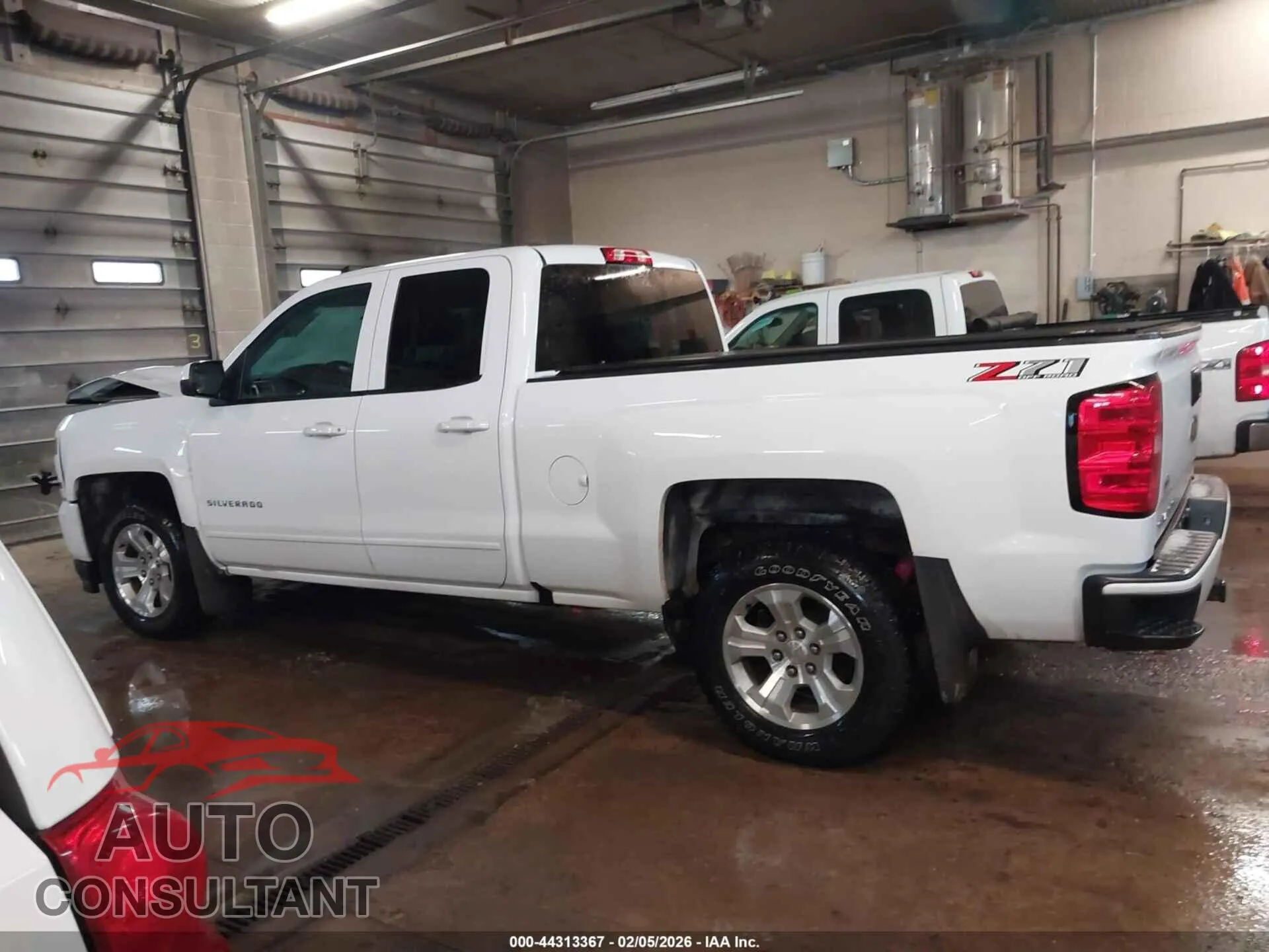 2018 CHEVROLET SILVERADO 1500 Used VIN 1GCVKREC6JZ245731 – photo 15