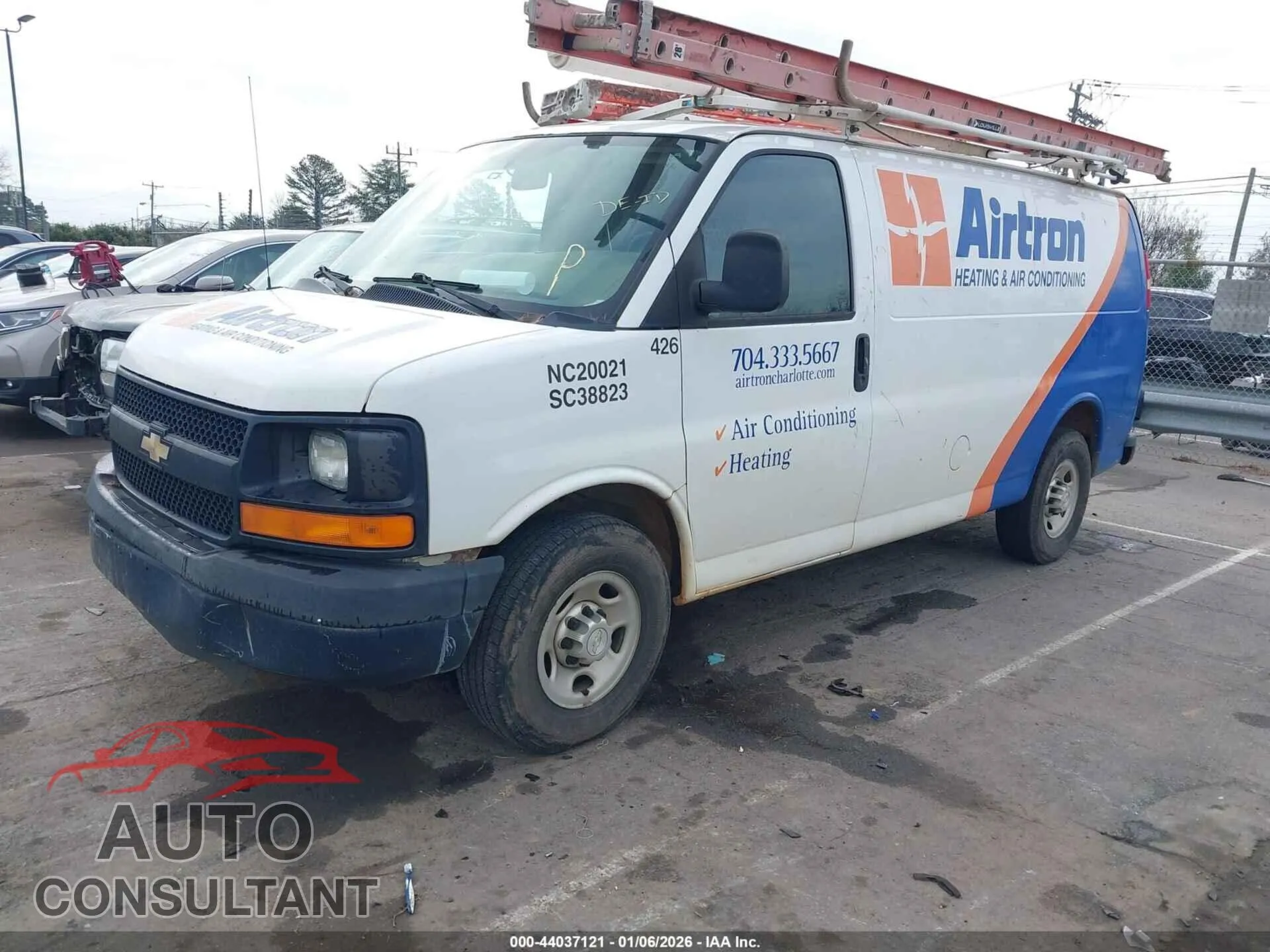 2014 CHEVROLET EXPRESS 2500 Damaged VIN 1GCWGFBA4E1209841 – rear exterior 2014 CHEVROLET EXPRESS 2500 Damaged VIN 1GCWGFBA4E1209841 – rear exterior