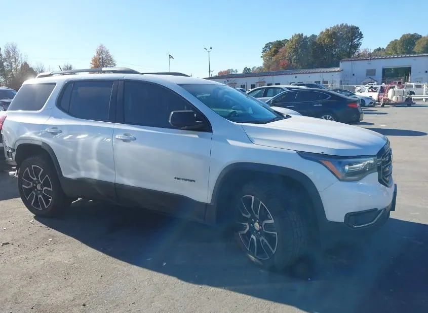 2019 GMC Acadia Used VIN 1GKKNMLS7KZ273521 – exterior detail 2019 GMC Acadia Used VIN 1GKKNMLS7KZ273521 – exterior detail